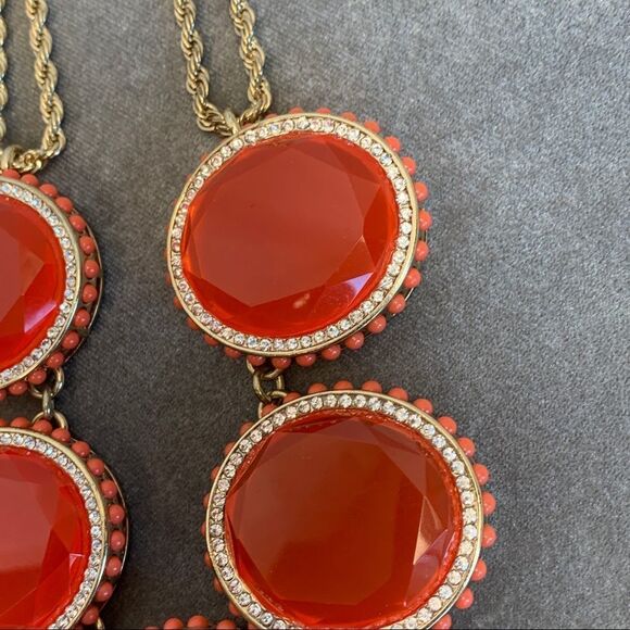 Banana Republic orange red round rhinestone acrylic statement necklace - Picture 7 of 12